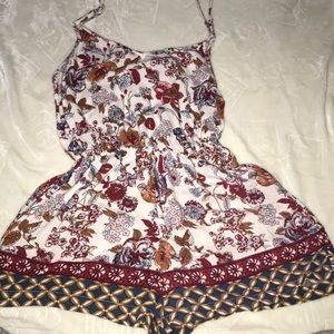 Boho Floral romper with pockets